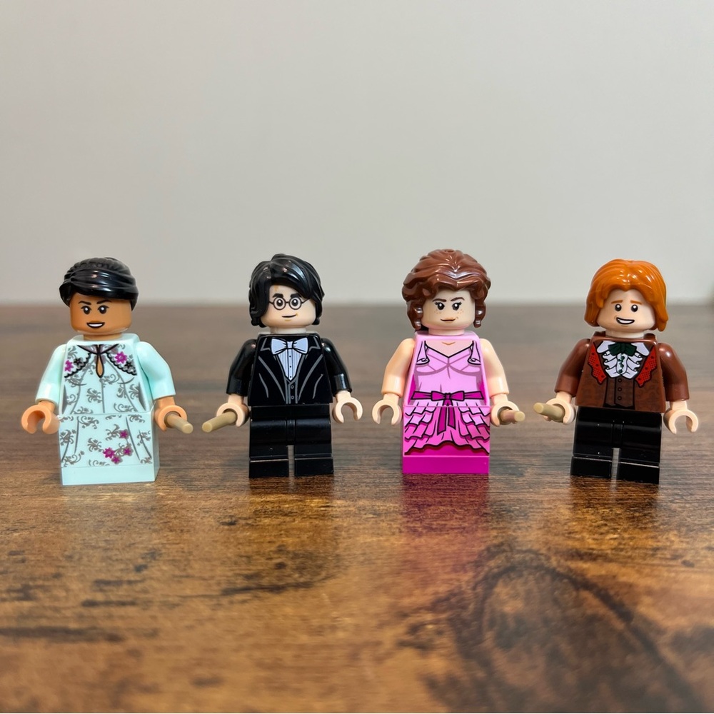 LEGO Harry Potter, Ron, Hermione & Cho Chang Minifigs